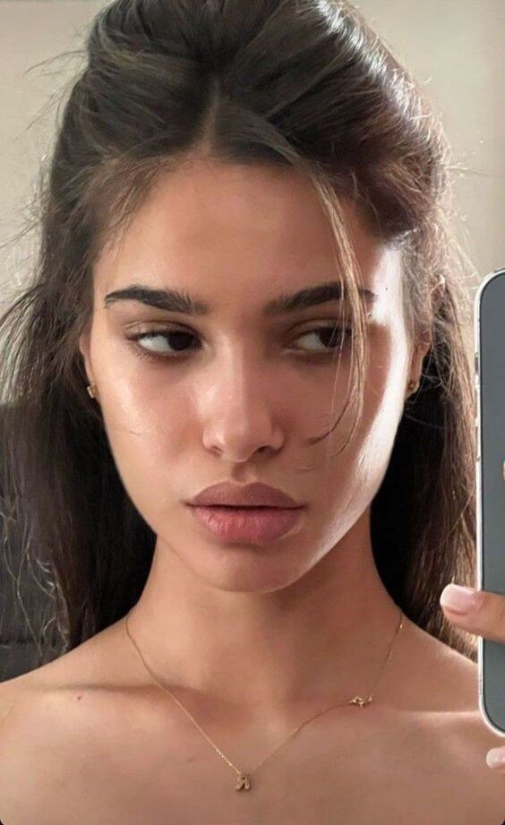 <em><strong>Fernanda Urzúa</strong></em>